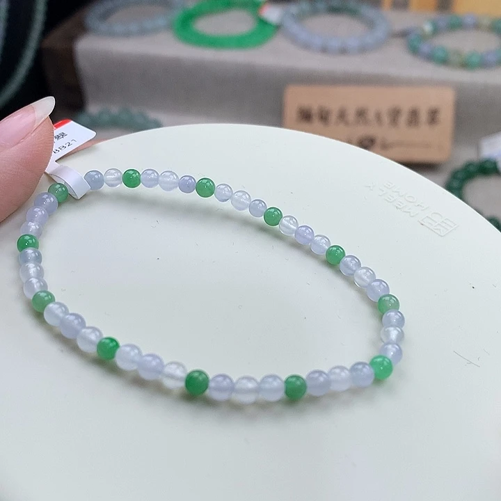 翡翠未镶嵌手链冰白阳绿，精品，炸