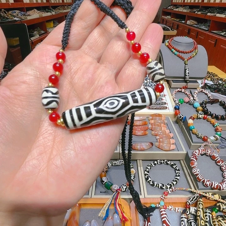 未镶嵌玛瑙/玉髓珠宝奇石