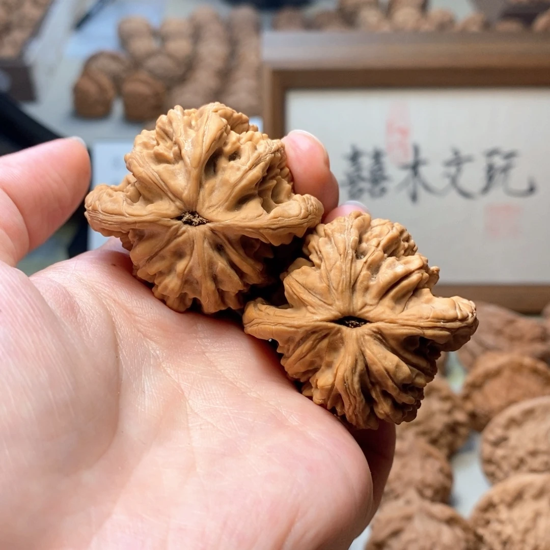 老***蜜文玩核桃把件111111111111111