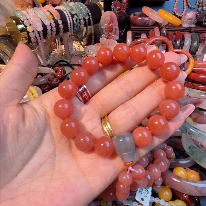 未镶嵌手镯石英质玉灵
