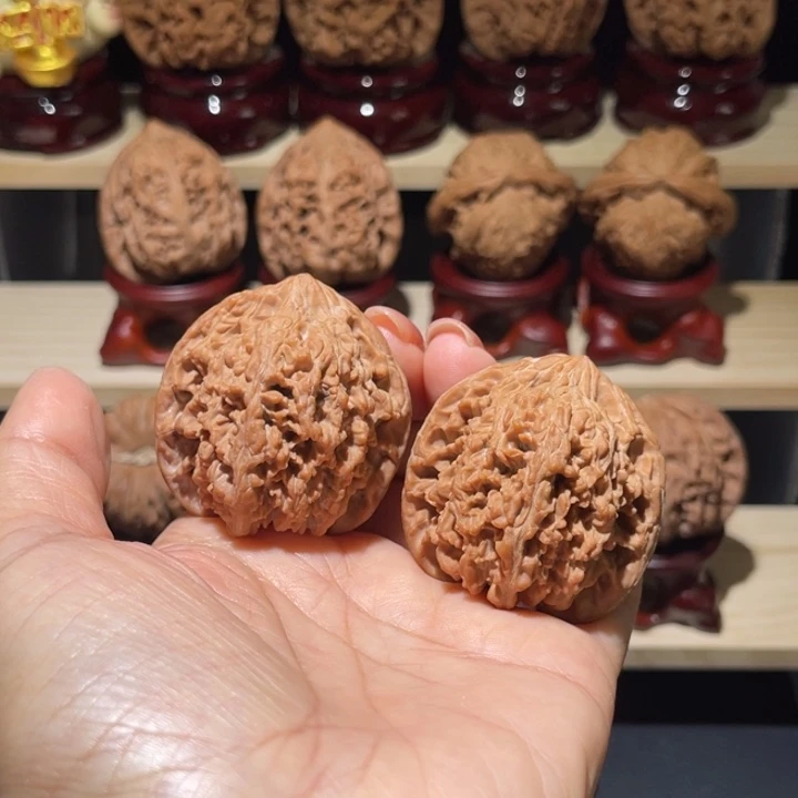 文玩核桃把件40满天星