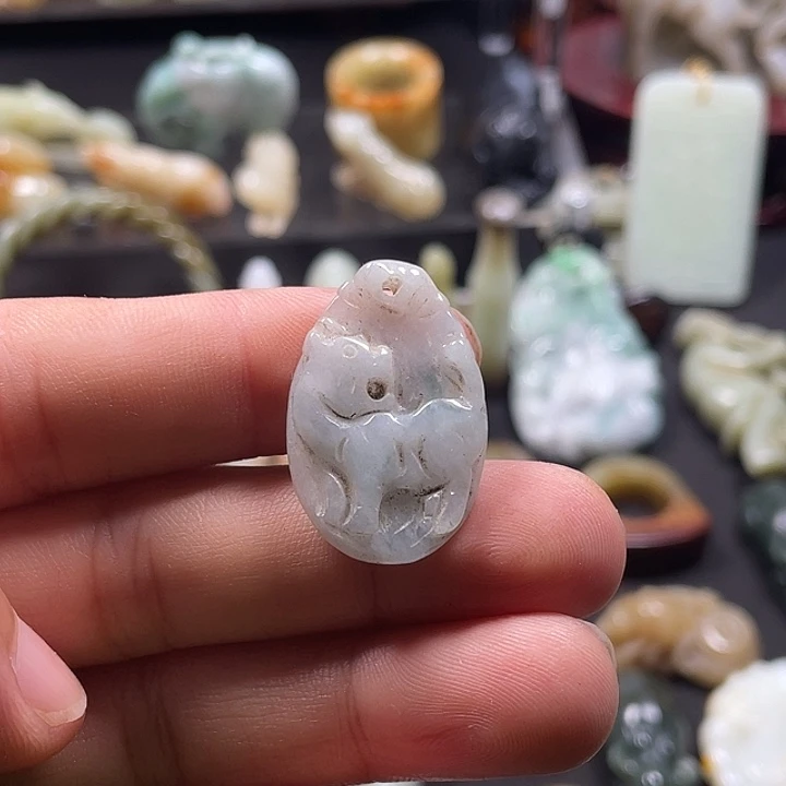 和田玉（糖玉）未镶嵌颈饰