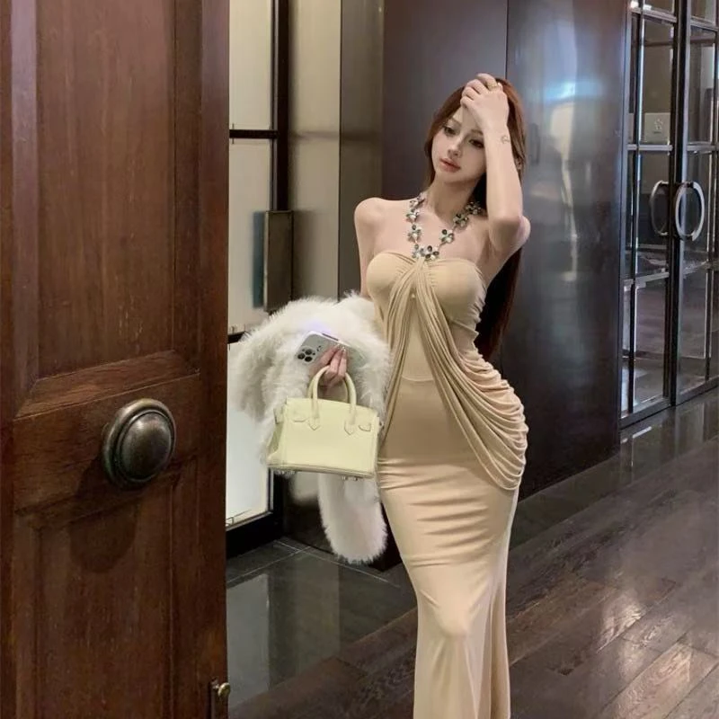 古希腊风格挂脖设计感链条抹胸包臀连衣裙