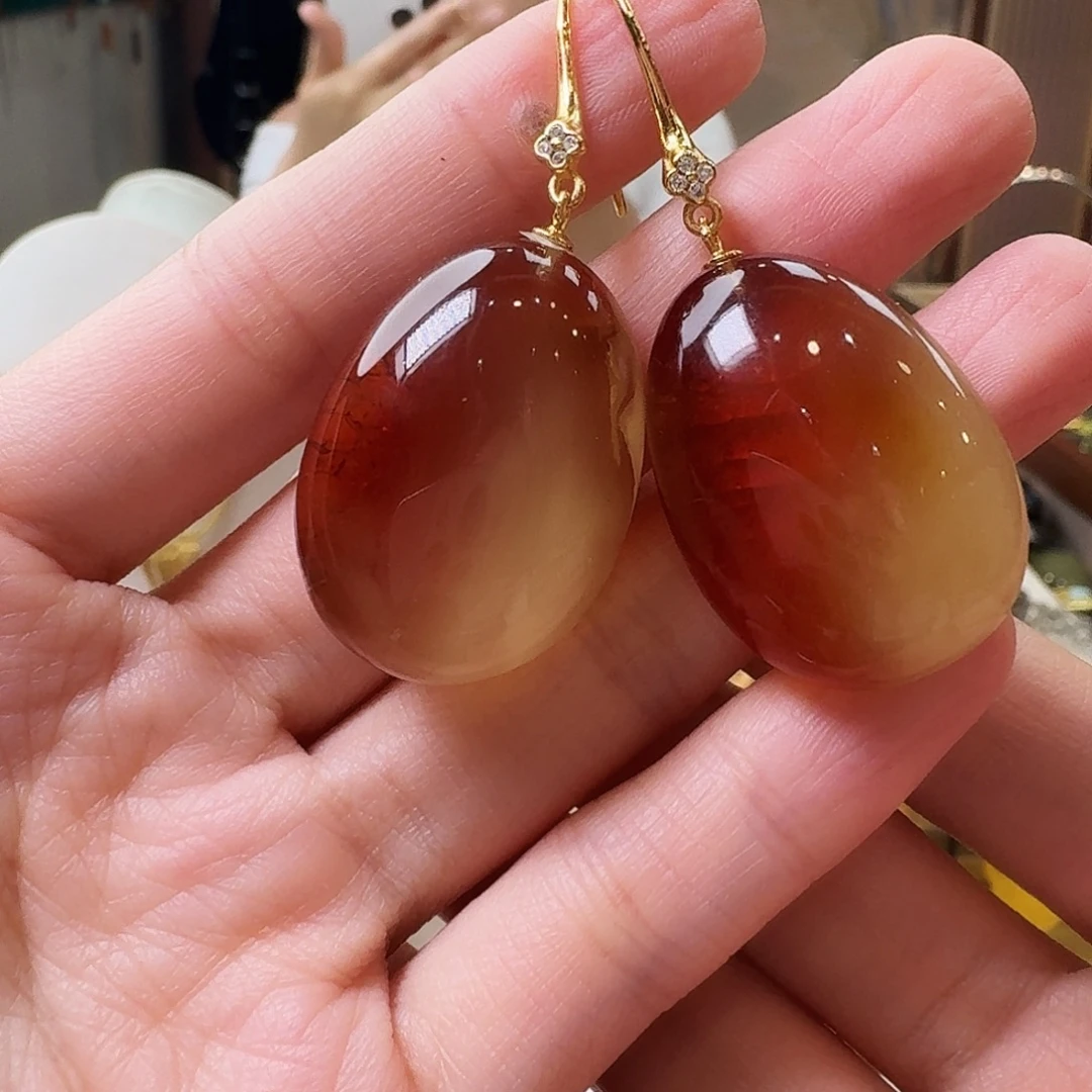 琥珀未镶嵌颈饰耳坠