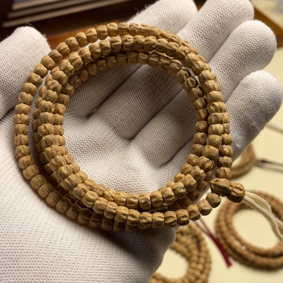 柏香籽/百香籽吊坠莲花鬼脸