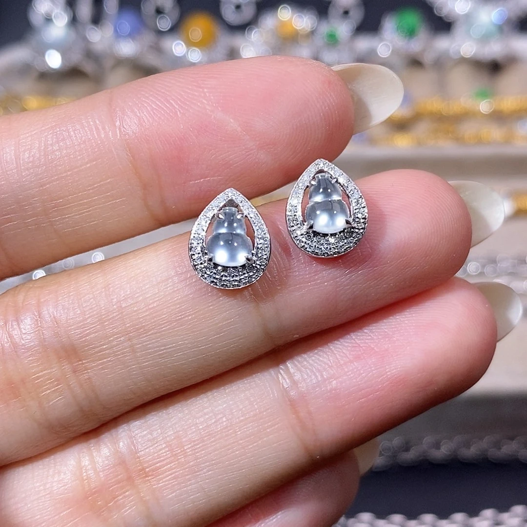 翡翠18K金镶嵌颈饰耳饰