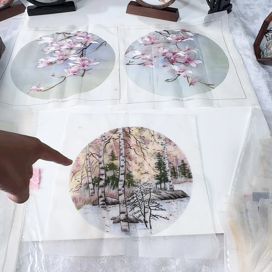 织绣白桦树苏绣绣片