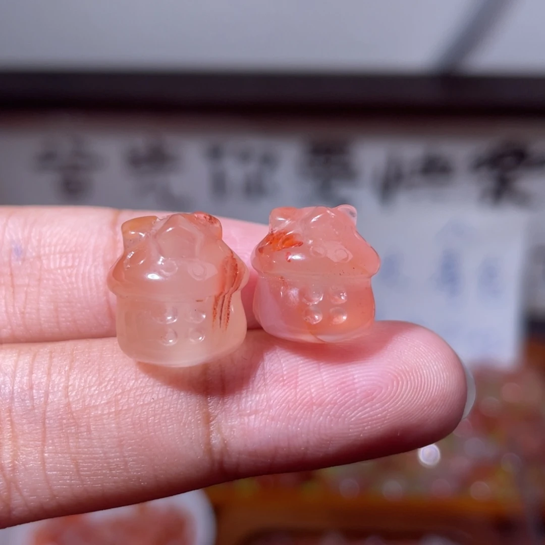 南红玛瑙未镶嵌挂件9502