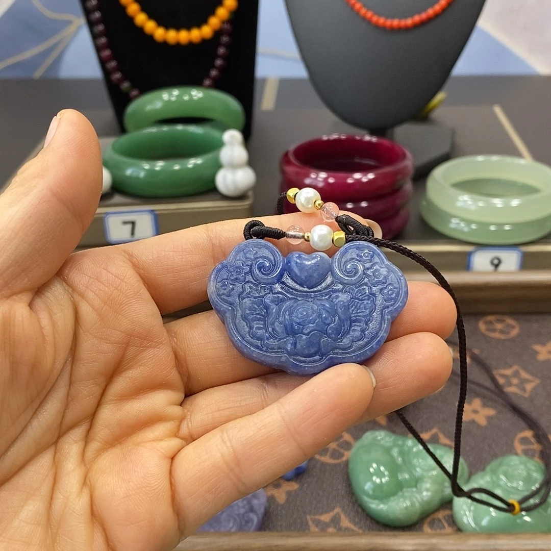 春***集和田玉（糖玉）未镶嵌戒指