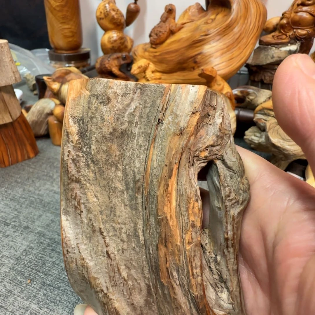 柏木（崖柏）新****y好的我知道你是谁了