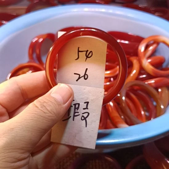 玛瑙/玉髓未镶嵌手镯