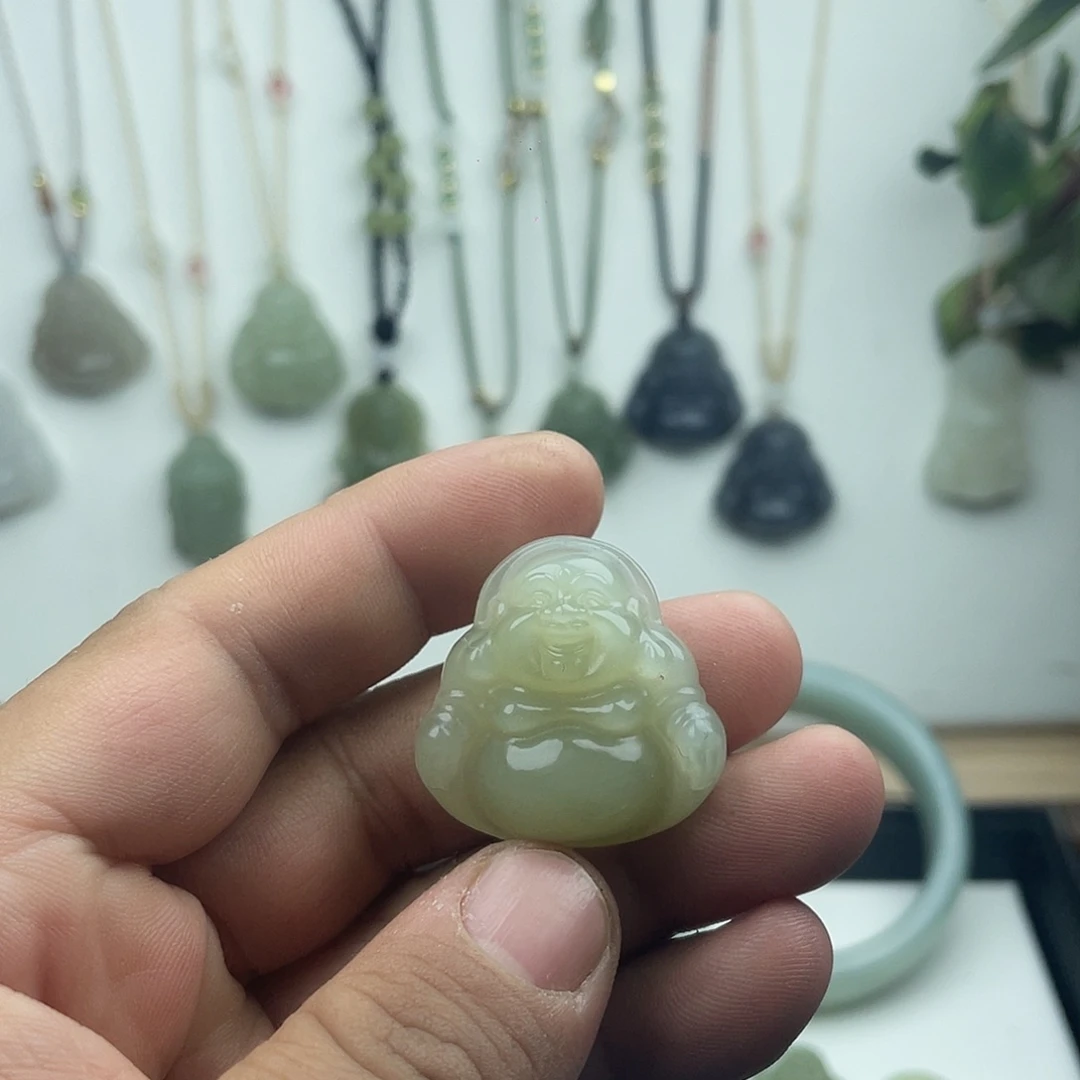 和田玉未镶嵌颈饰30