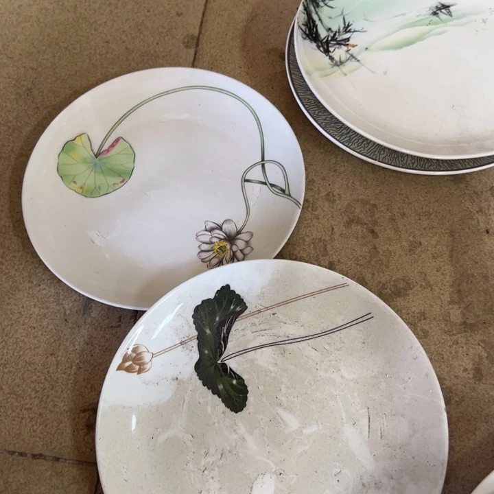 瓷片微瑕。。。。。。。。。。