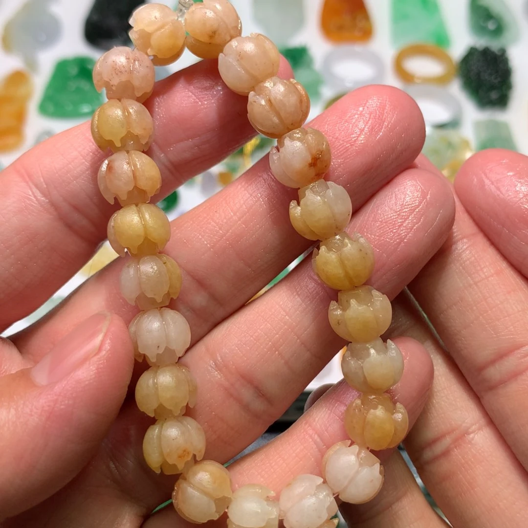 未镶嵌定制翡翠吊坠