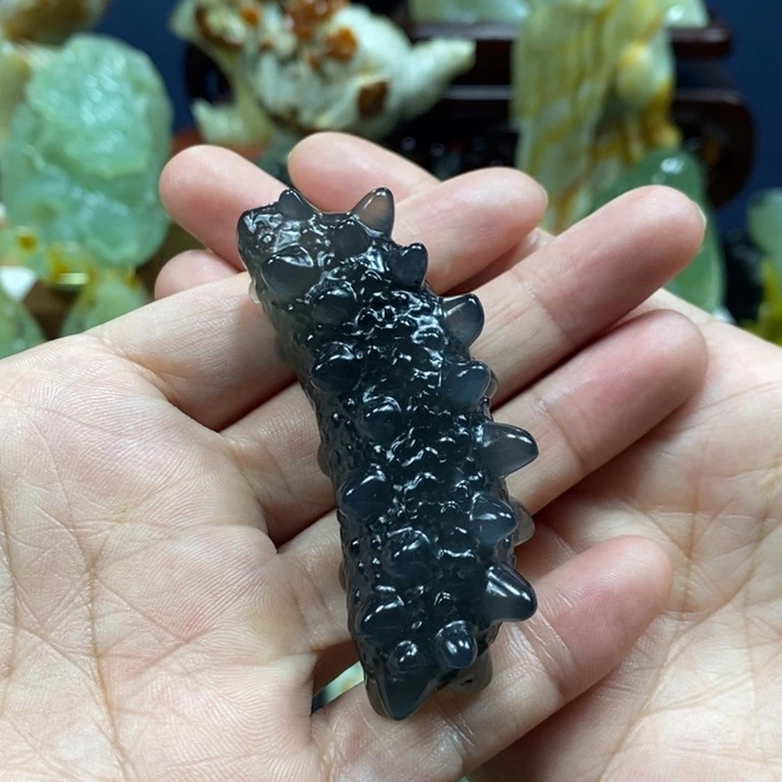 未镶嵌蛇纹石玉珠宝奇石