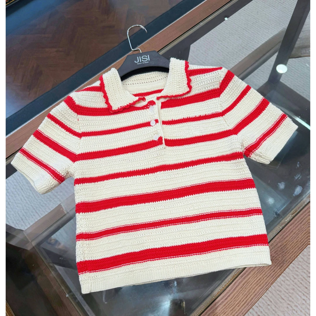 JISI M+红色条纹度假翻领针织上衣-TX25190