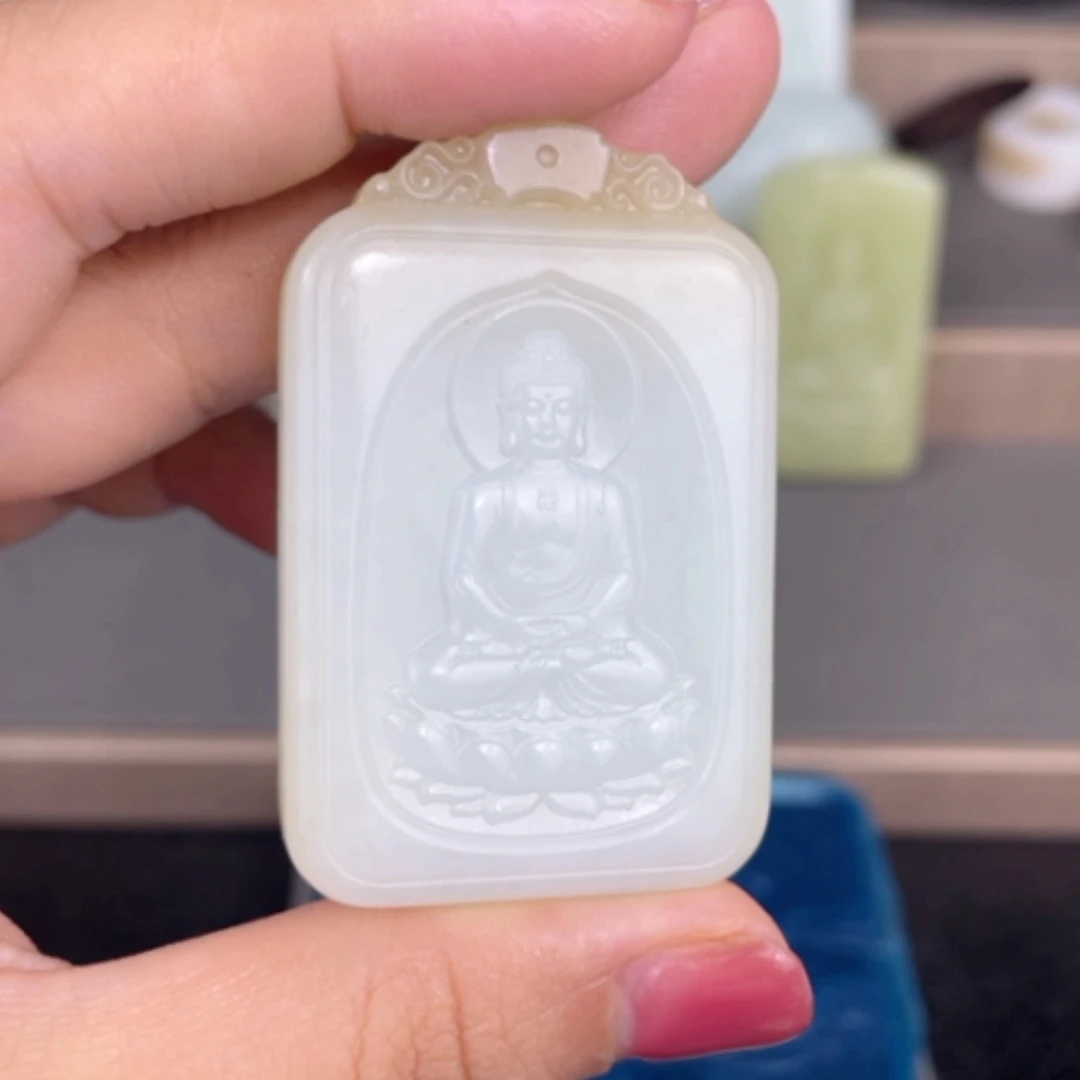 【闪购商品】颈饰未镶嵌和田玉