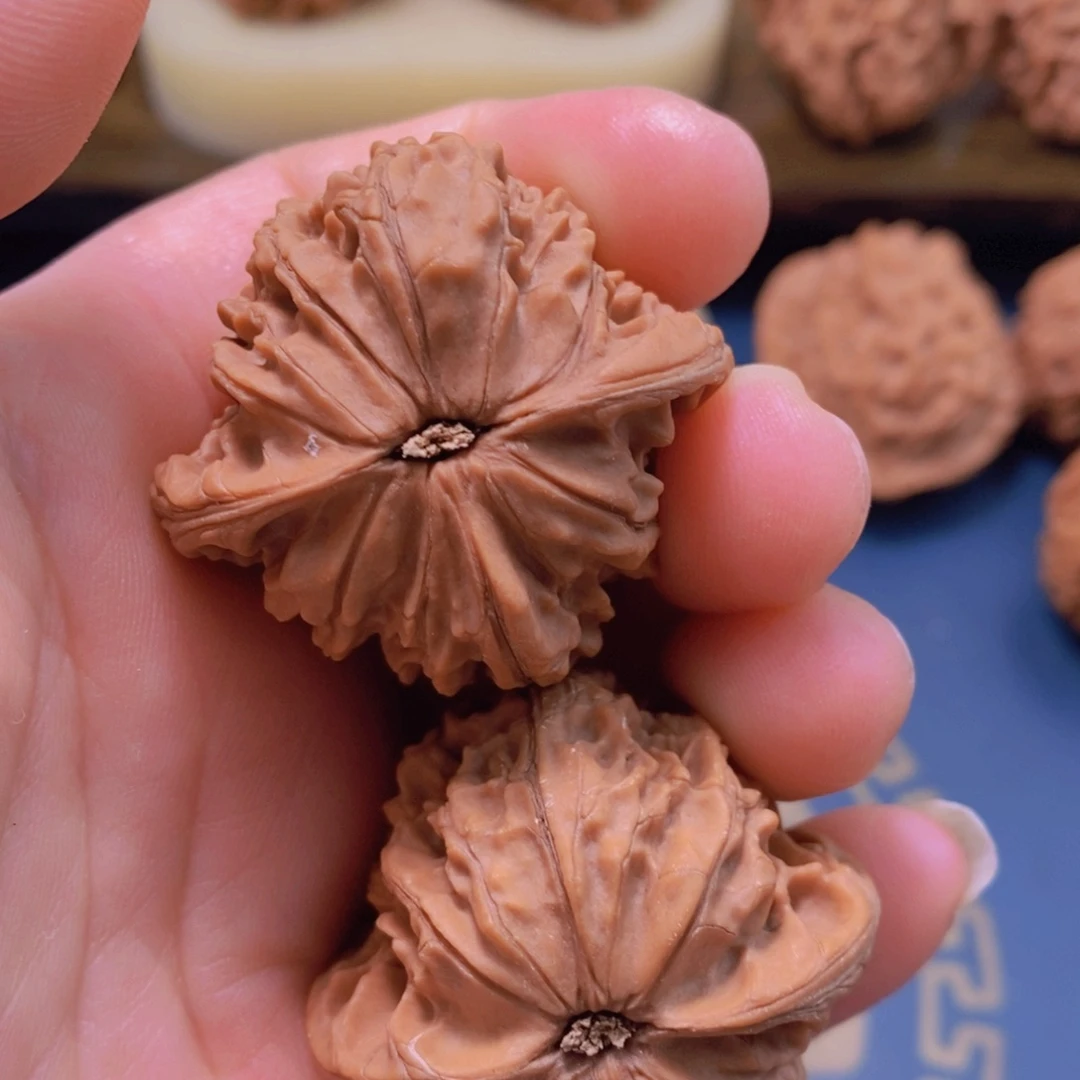 文玩核桃吊坠卐*卍文玩核桃