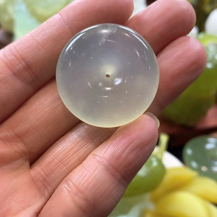蛇纹石玉未镶嵌挂件