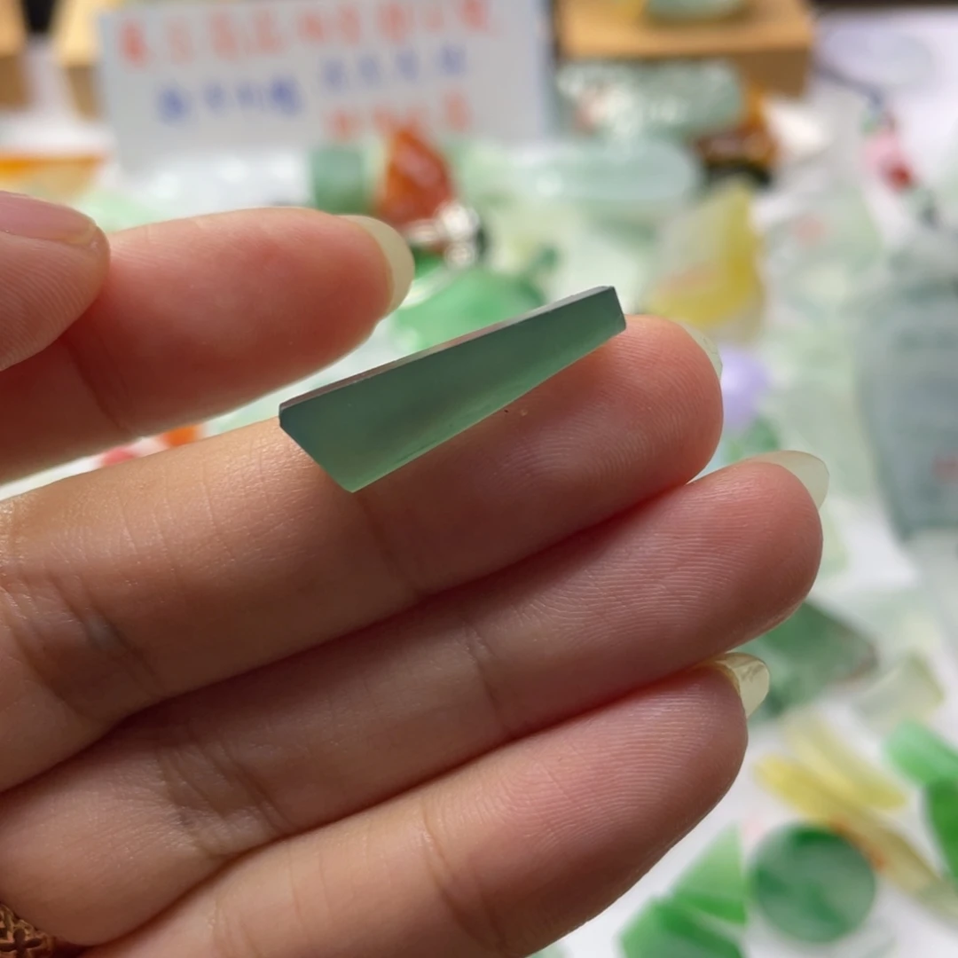 定制翡翠未镶嵌天然缅甸翡翠