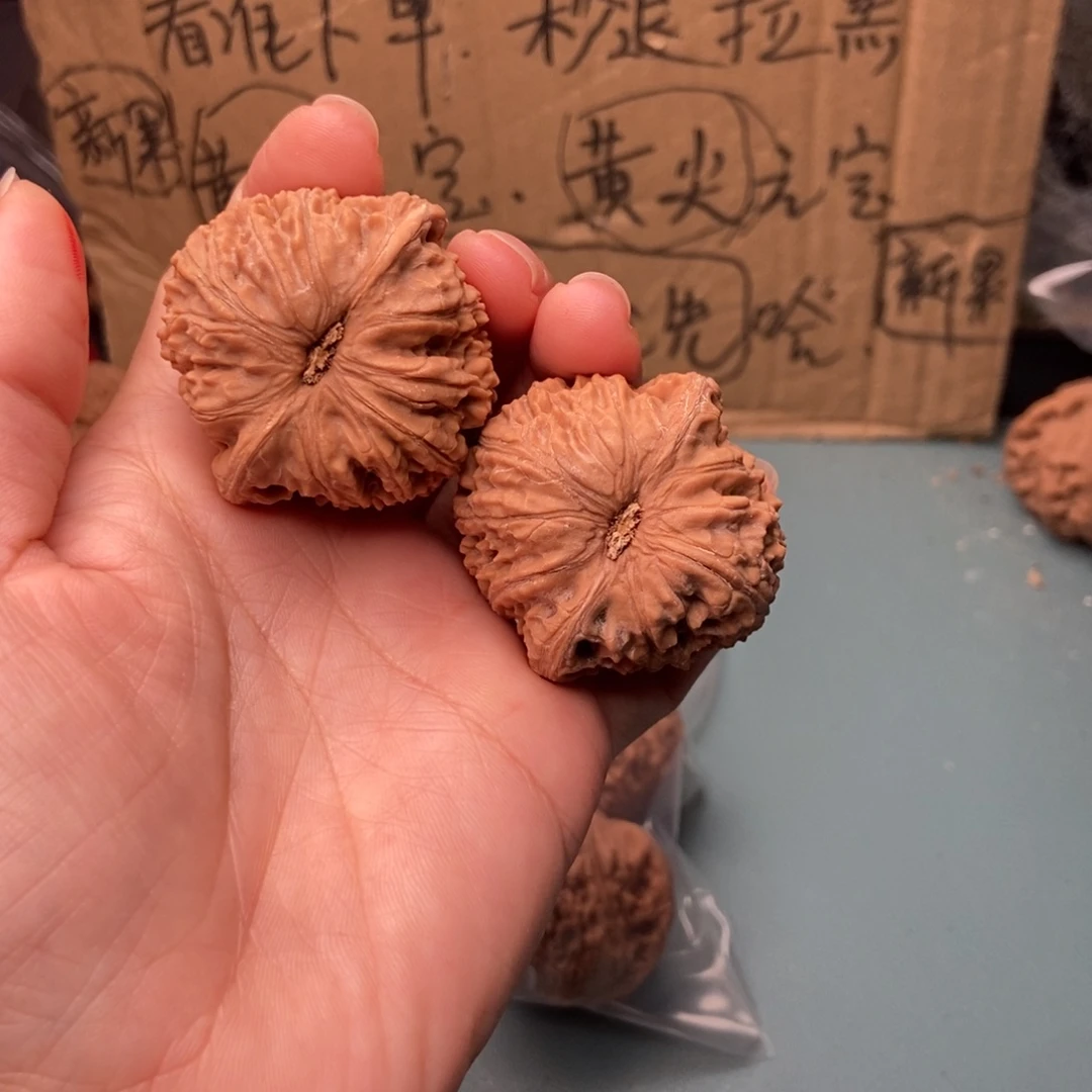 而***过吊坠文玩核桃泥鳅9