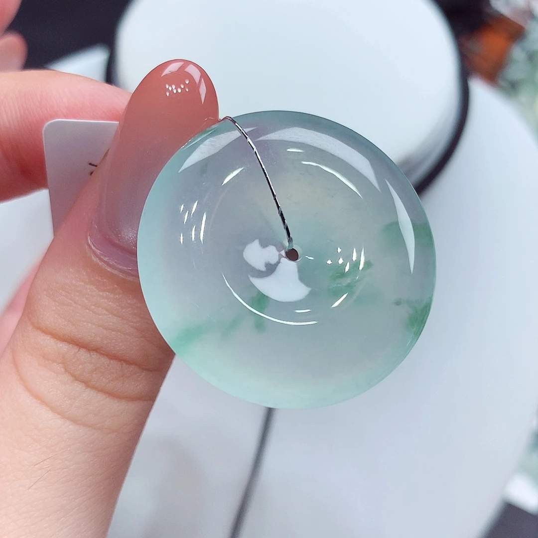 翡翠未镶嵌颈饰翡翠38，30.2/5.2