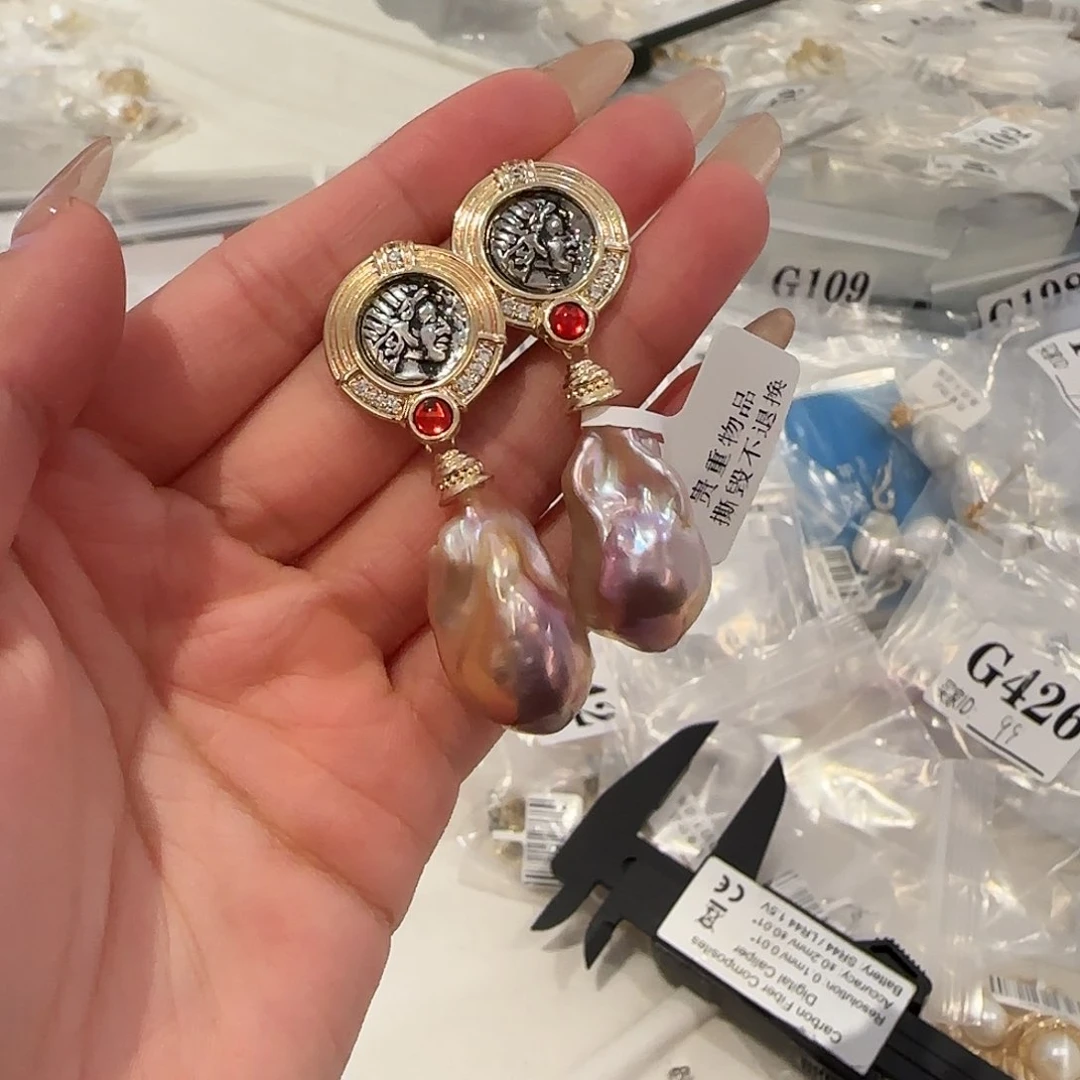 淡水珍珠耳饰合金