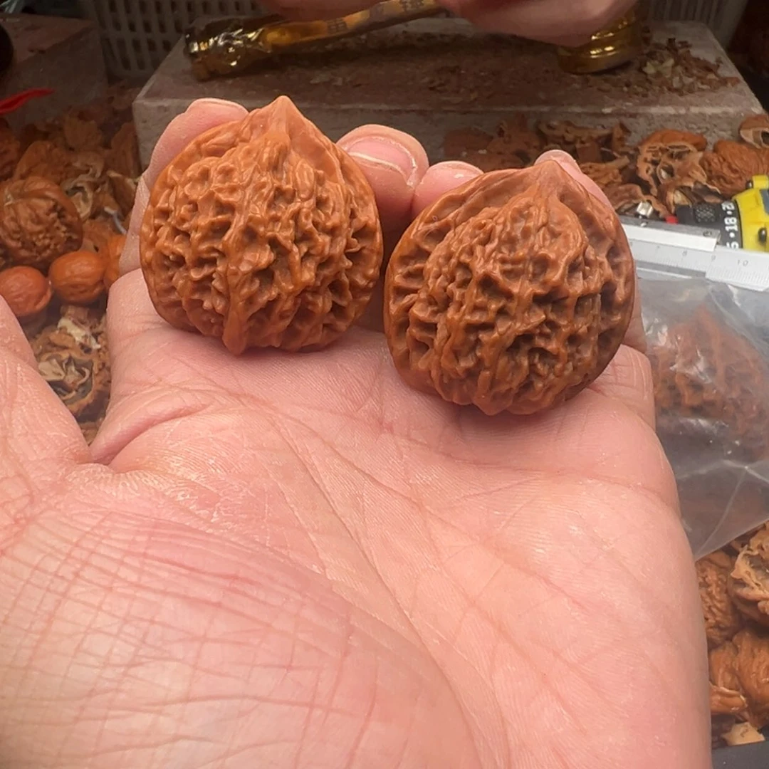 桃核把件全尺寸红灯笼