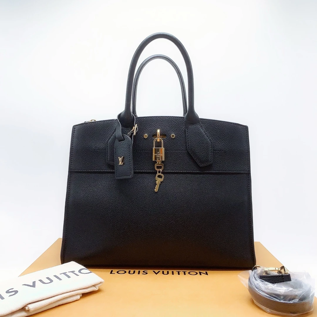 95新 LouisVuitton/路易威登 小野专属/95新//单肩包/DC7445