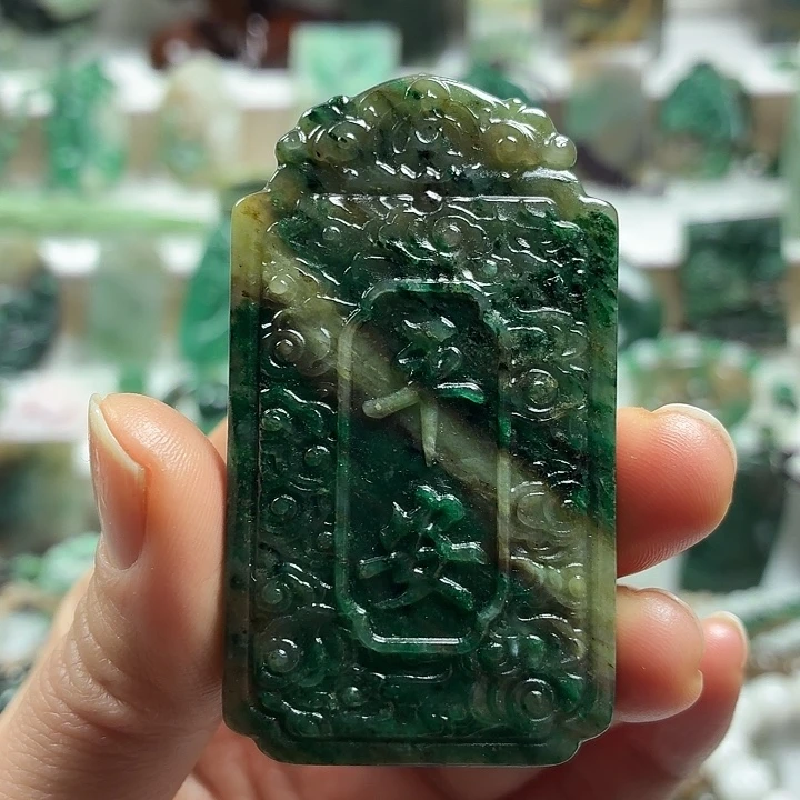 独山玉未镶嵌吊坠