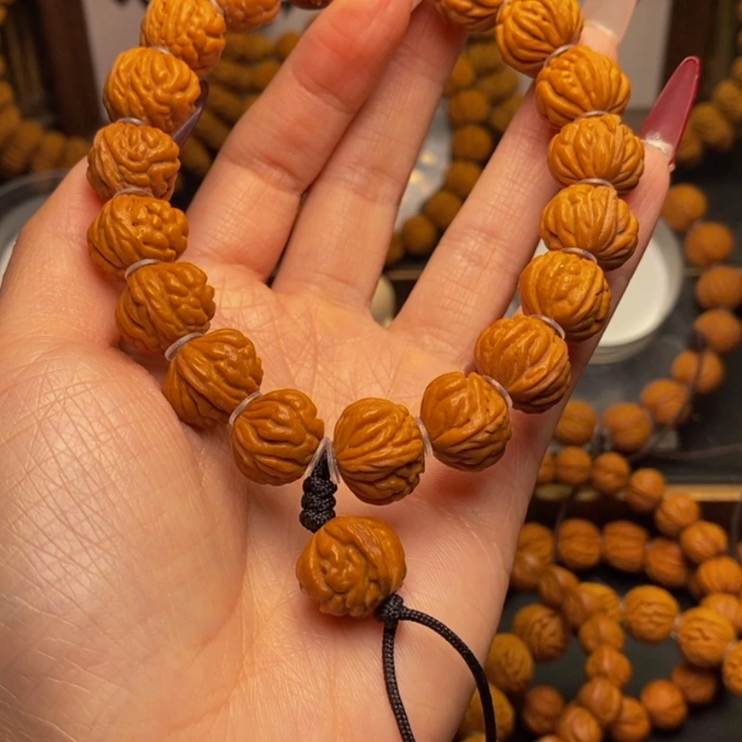 【闪购商品】桃核手串龙文桃核