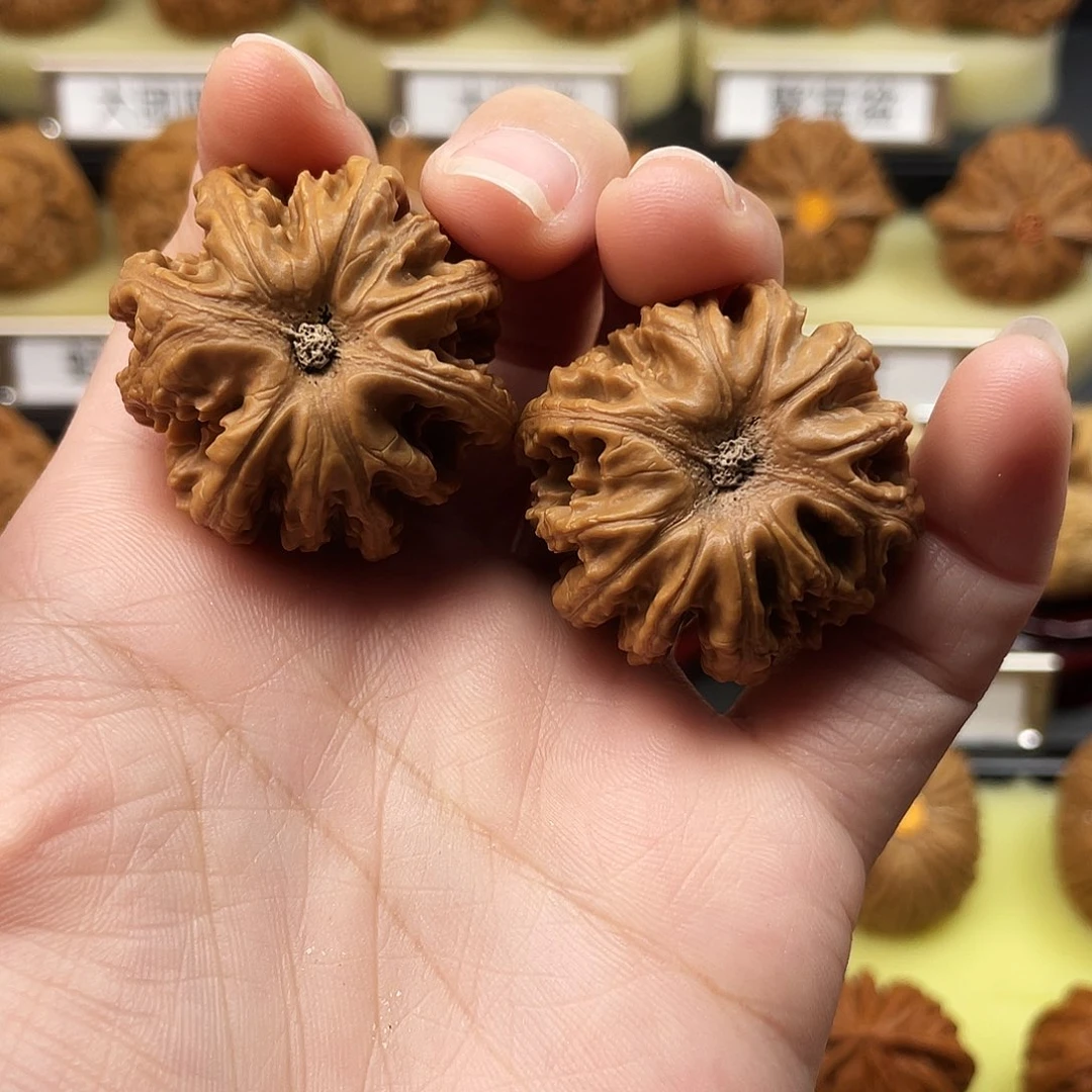 文玩核桃把件小霸王35尺808