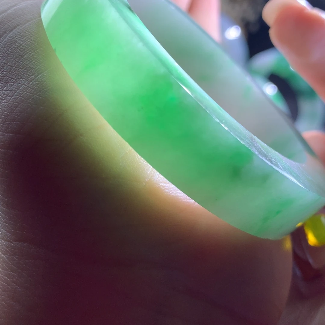 未镶嵌翡翠定制翡翠