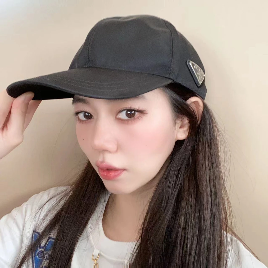 95新 Prada/普拉达 麦殿/三角标棒球帽L码黑色/250406JCH2L01