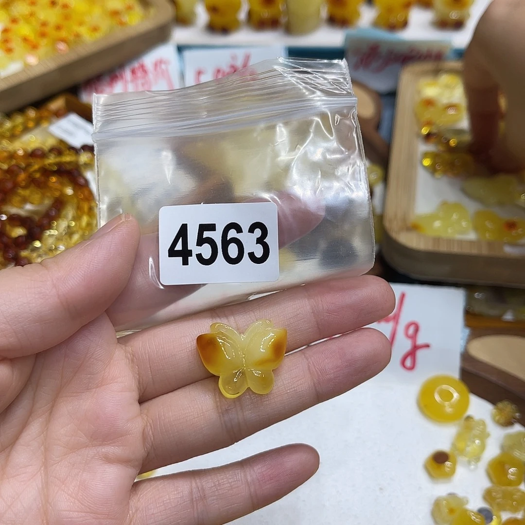 ღ***ღ琥珀未镶嵌珠宝奇石