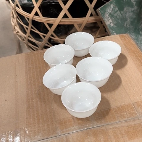 微瑕，不能明火，口径约5高度3，6个小杯