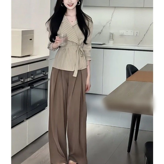 入秋爆款秋装秋天洋气裙子早秋气质一整套ootd穿搭套装V领阔腿裤