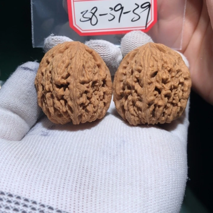文玩核桃吊坠南疆高炮21