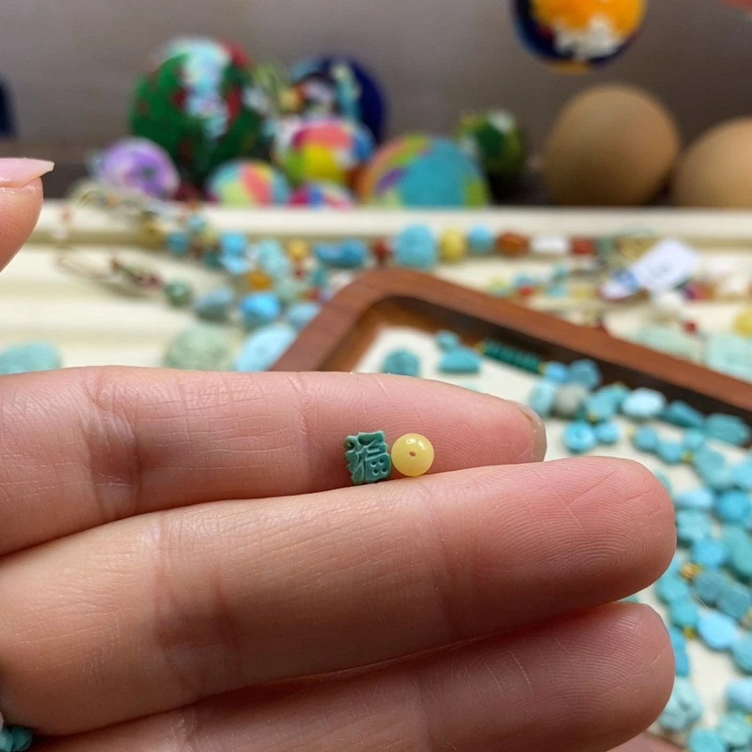 裸石琥珀未镶嵌蜜蜡
