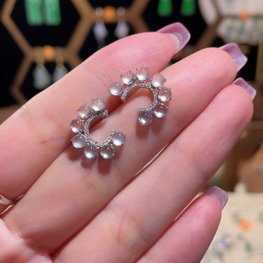 翡翠18K金镶嵌耳饰