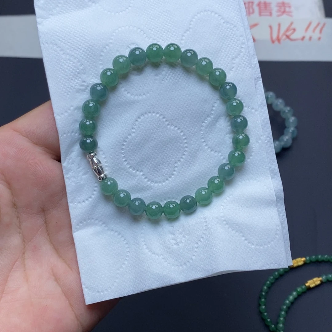 璐***彤翡翠未镶嵌吊坠(不含链)翡翠首饰