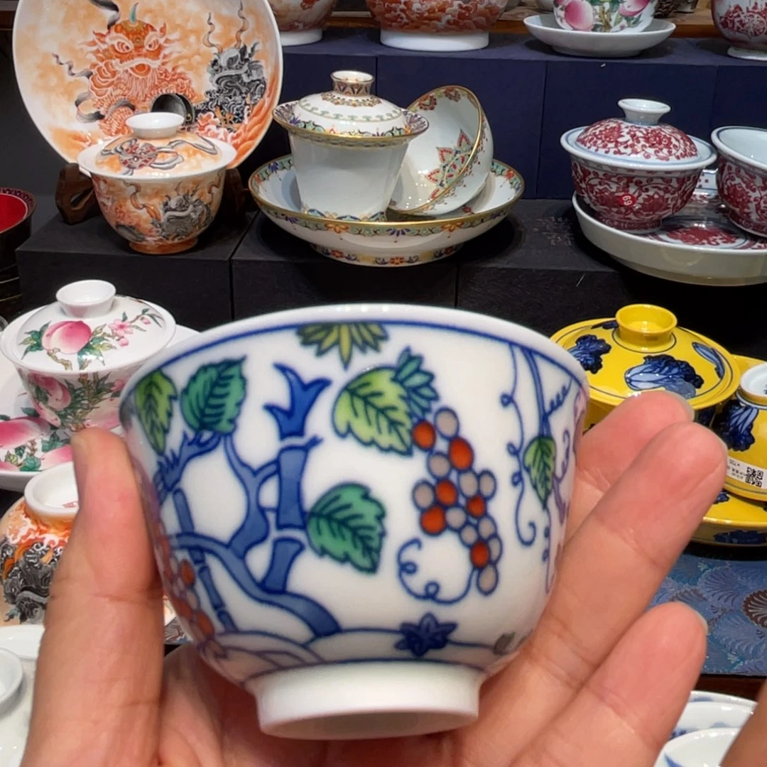 景德镇陶瓷的人还