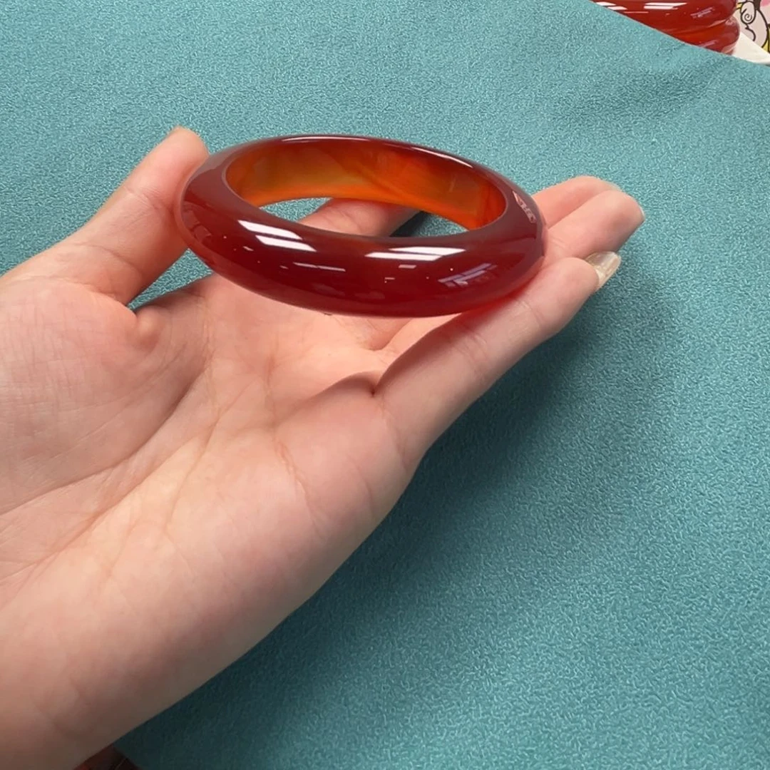 手镯玛瑙/玉髓未镶嵌