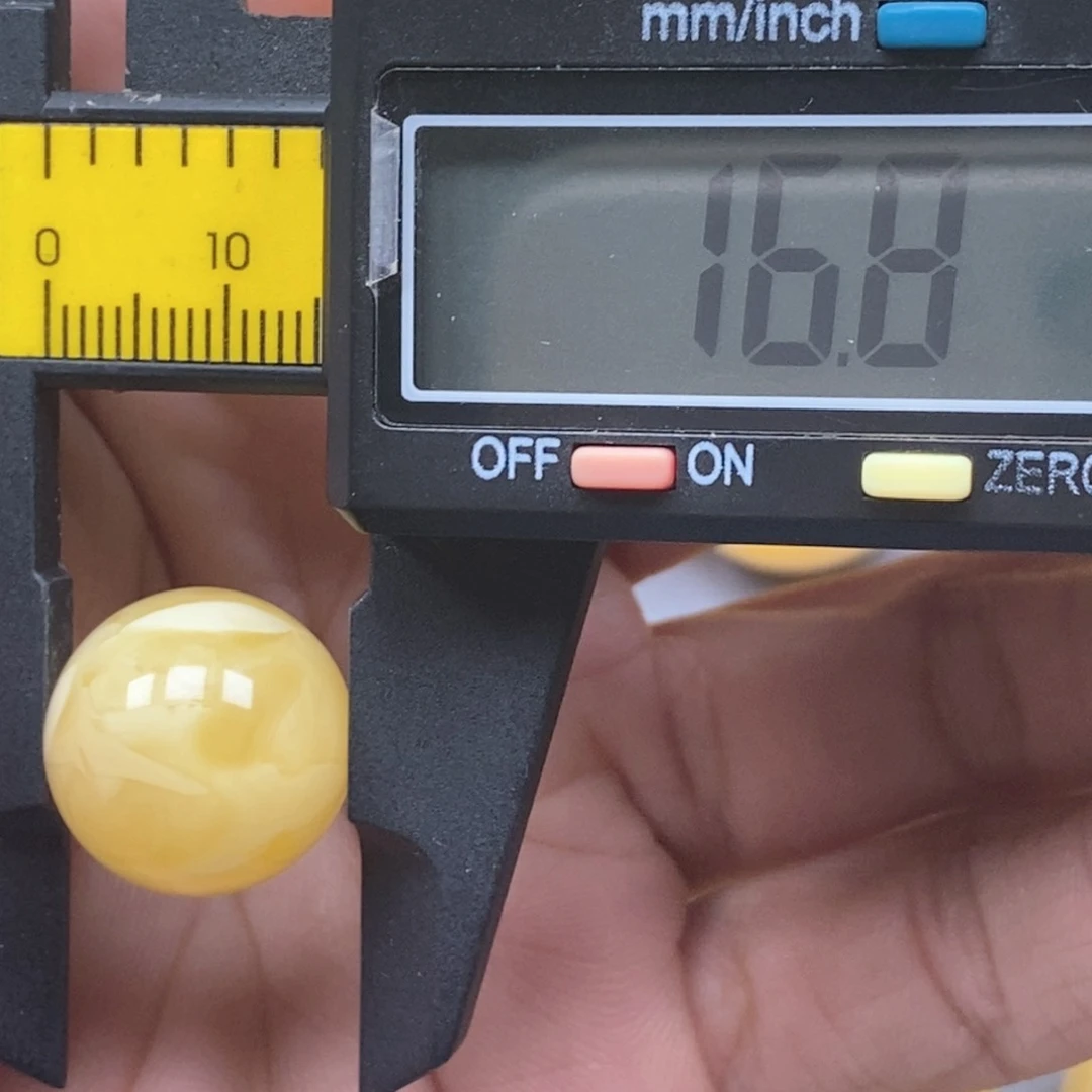 蜜蜡未镶嵌珠宝奇石随*