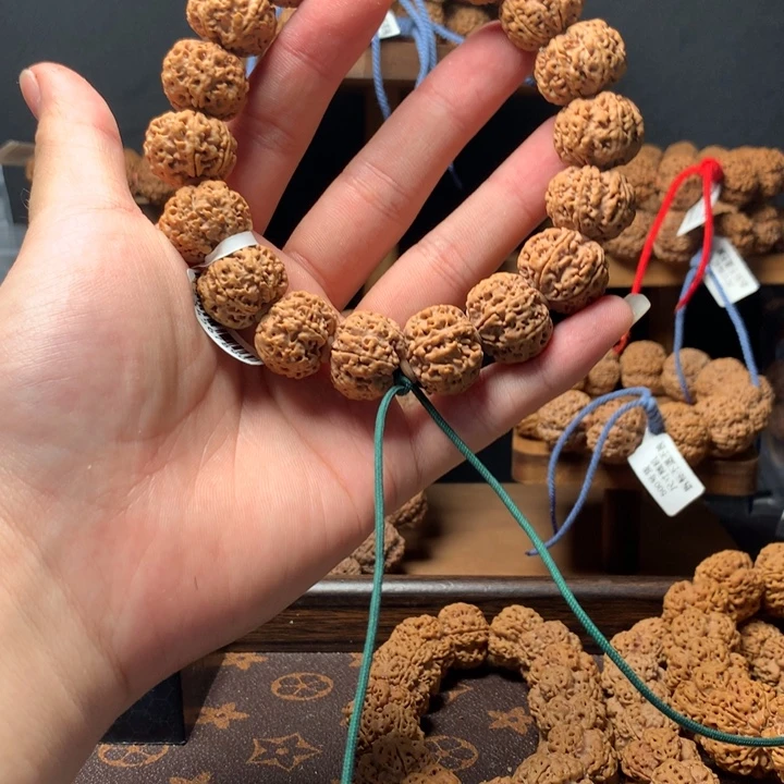 金刚菩提吊坠古龙蜂窝雪花六瓣全品小金豆19mm