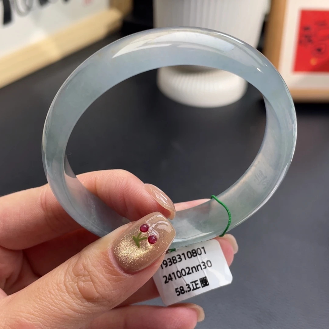 翡翠未镶嵌手镯正圈58.3蓝冰 起杠光