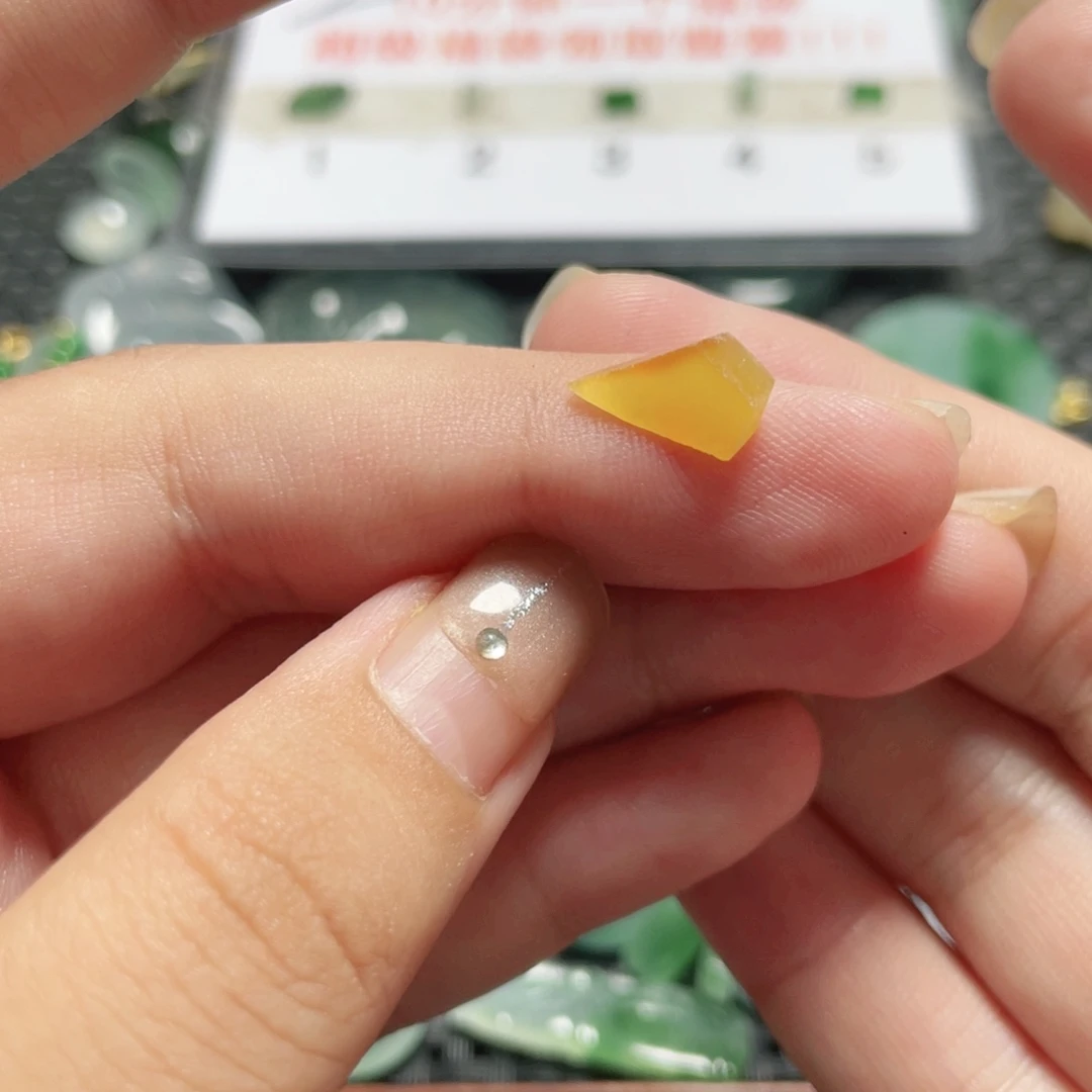****务定制翡翠未镶嵌翡翠