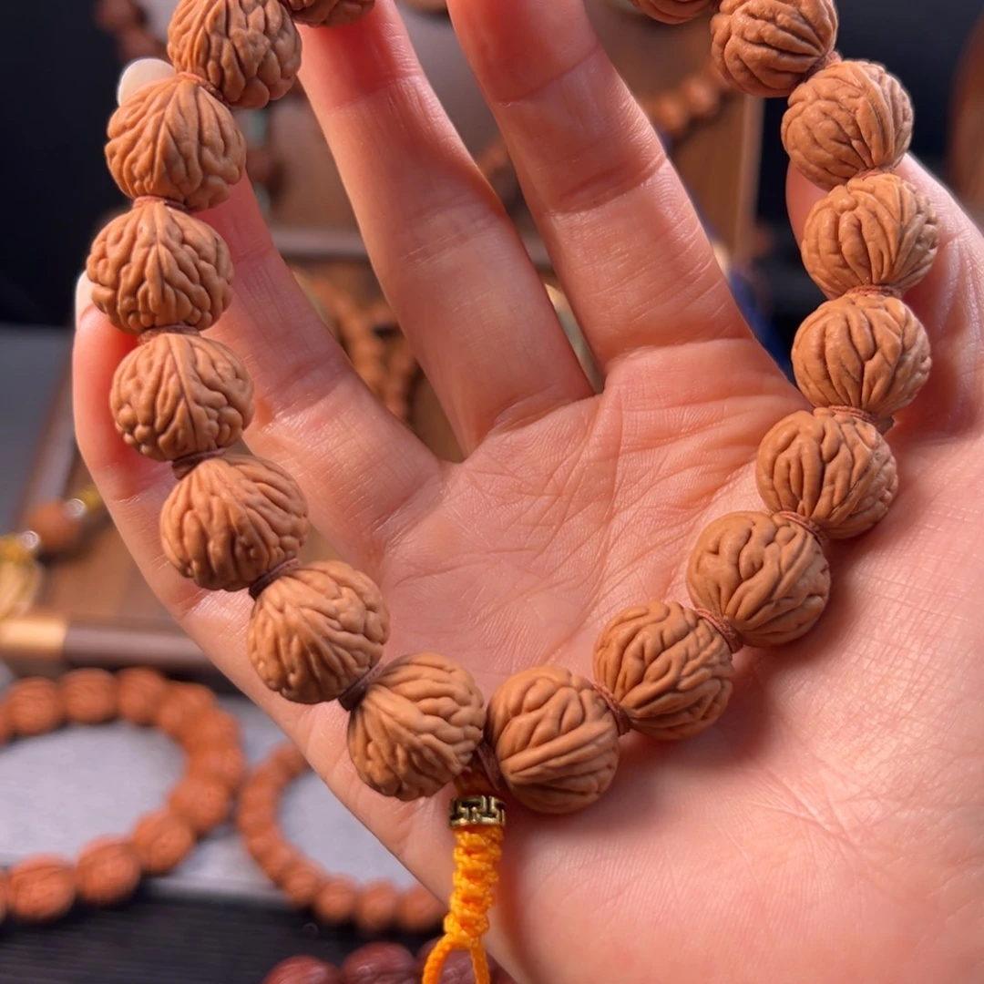 K***h吊坠桃核16尺寸柳叶