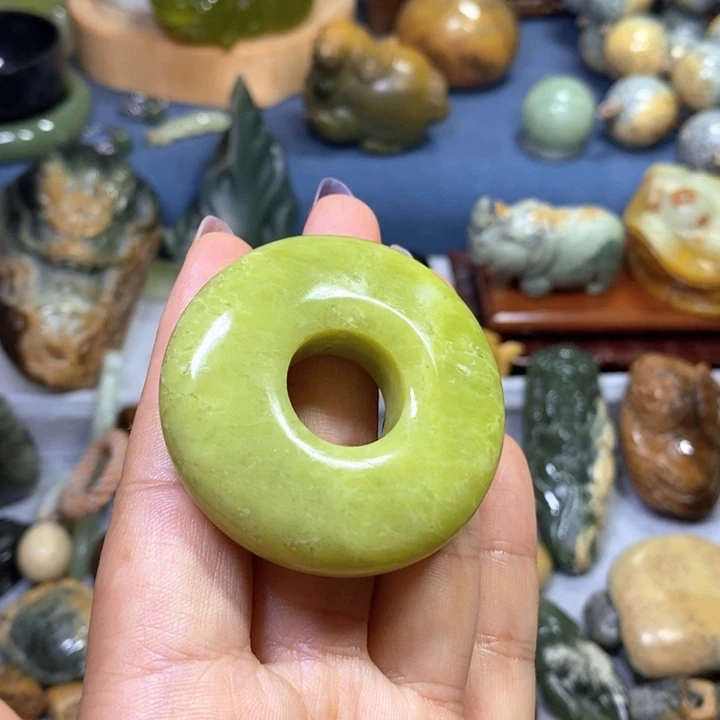 未镶嵌蛇纹石玉岫玉