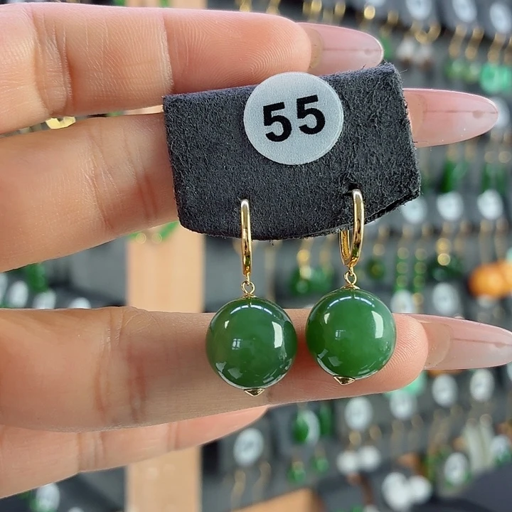 和田玉18K金镶嵌耳饰